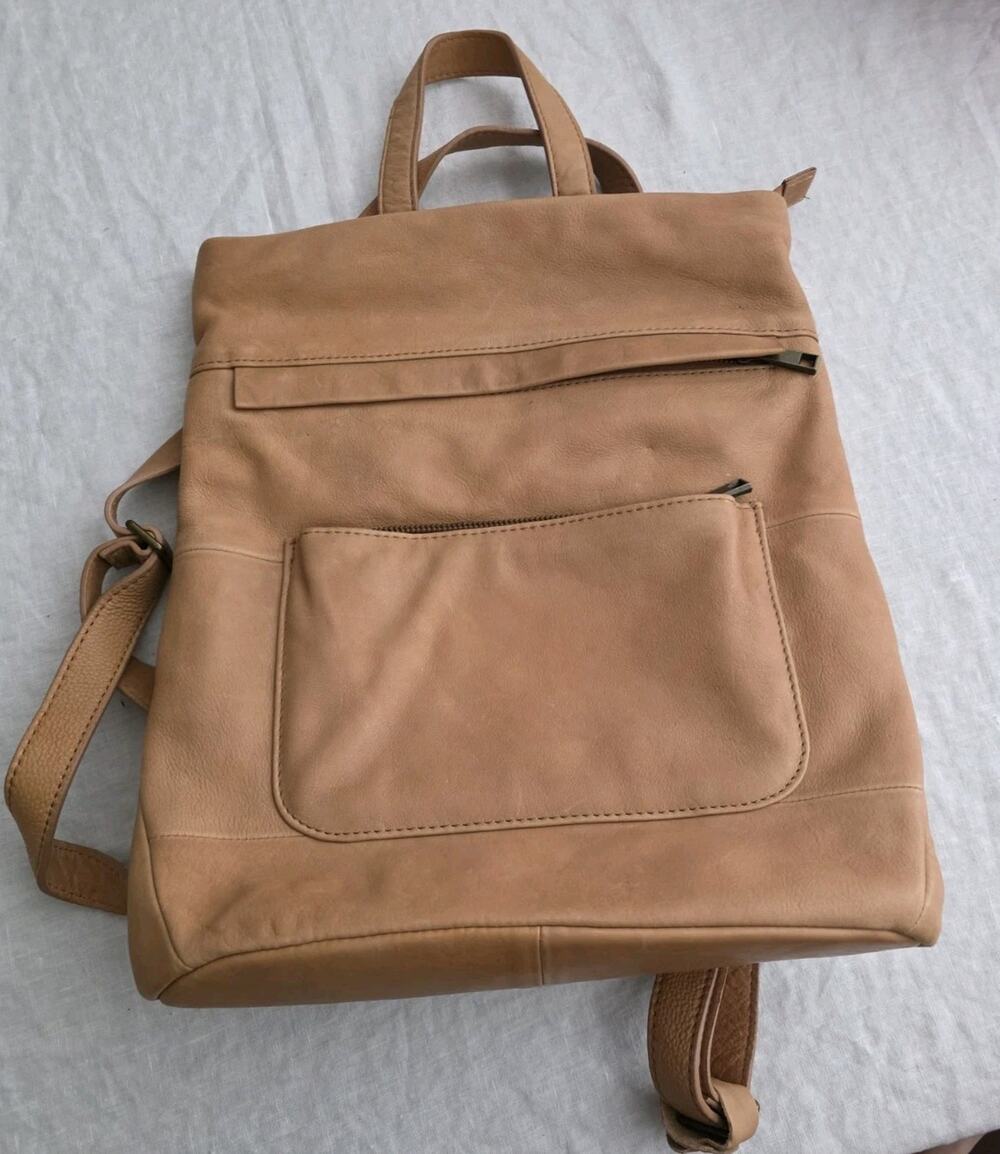 Aspen Tan Soft Leather Convertible Backpack Purse Pockets